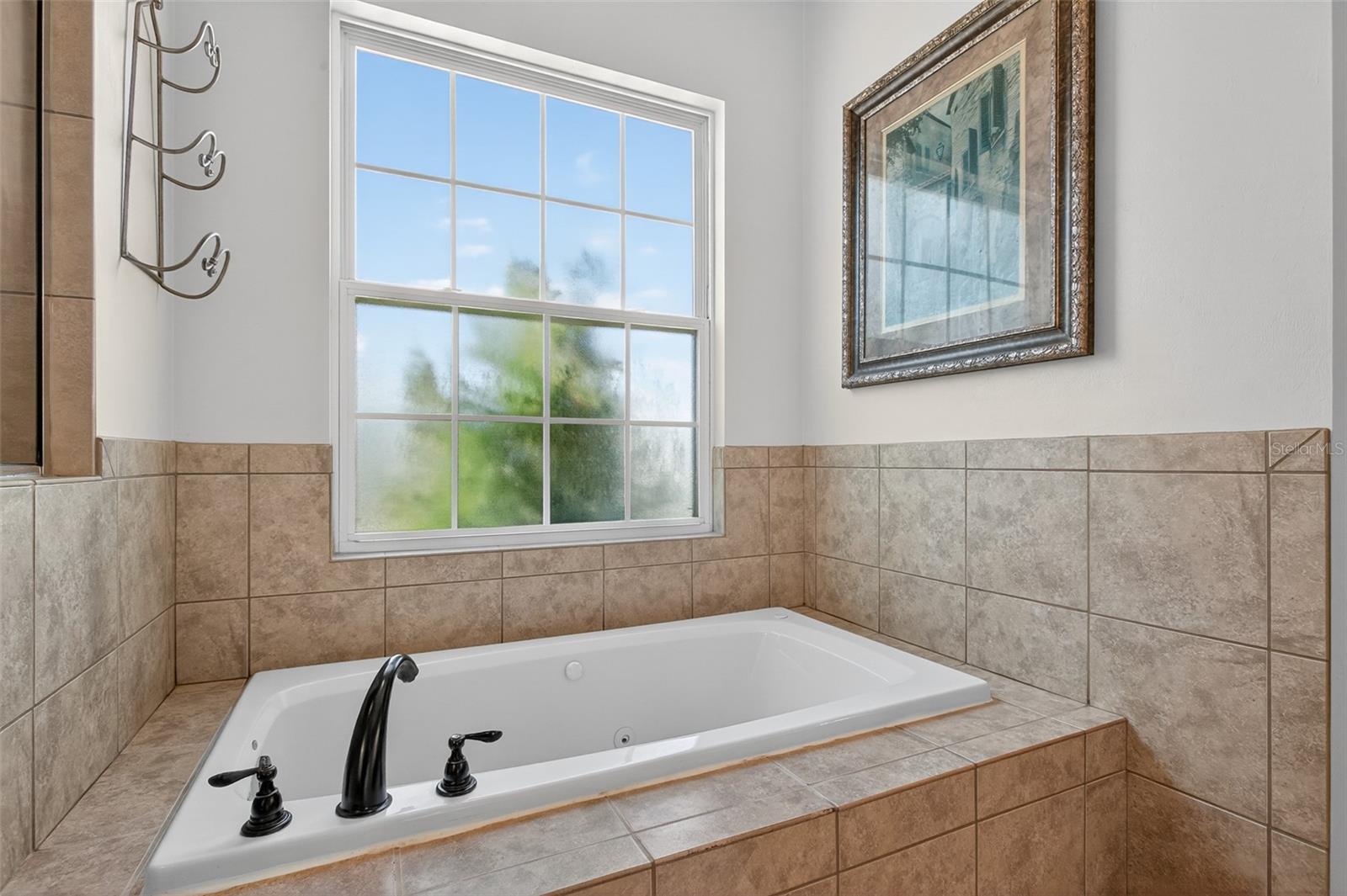 WYNDSWEPT HILLS - Residential