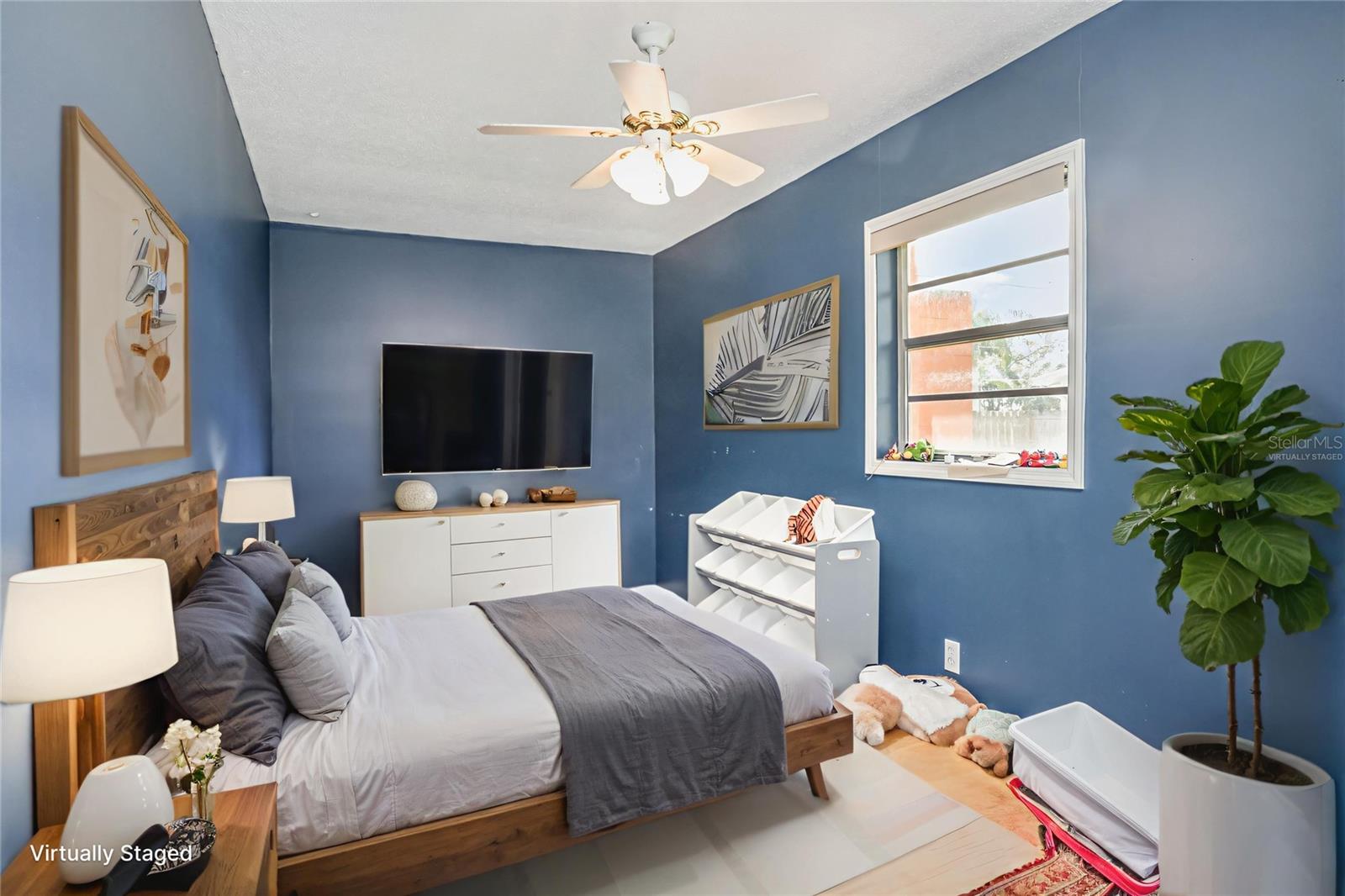 COUNTRY CLUB GARDENS BLAKE - Residential