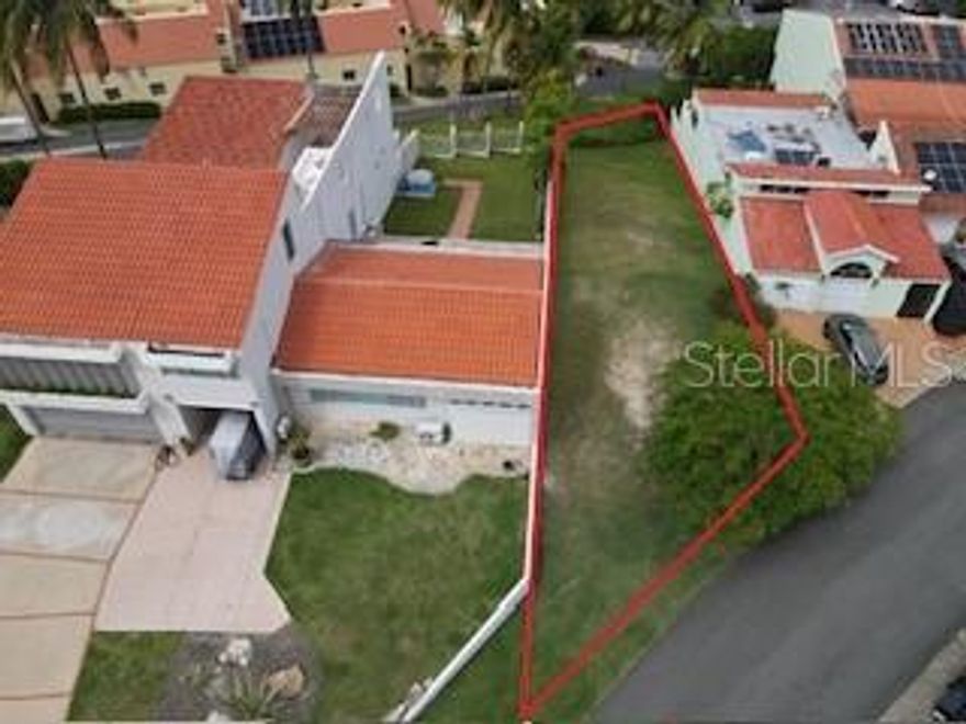 This is the opportunity to build the home of your dreams in the exclusive community of Harbour View in Palmas del Mar, Humacao, PR. Lot size:  445.84 square meters.  It offers the potential for a luxury partial ocean views home.  A lot in a truly special location. Don't miss this chance to create your perfect home in paradise. Some of the resort amenities are: over 15 restaurants within the Palmas community, Palmanova Plaza shopping center with different shops, bank, postal services, spa facilities, veterinarian services, among others. The community also has The Palmas Academy, Equestrian center, Yacht Club Marina, miles of walking and bike trails, over 3 miles of beaches, 24/7 private security. You can enjoy your golf activities with two 18 holes championship golf courses. For the tennis and pickleball players, there are excellent USTA approved facilities. For creating great memories with your family, you can visit the Beach Club that has a direct access to the beach with its private restaurant. Don't miss this opportunity to build your dream home in Palmas del Mar, the best resort community of the east zone of Puerto Rico.