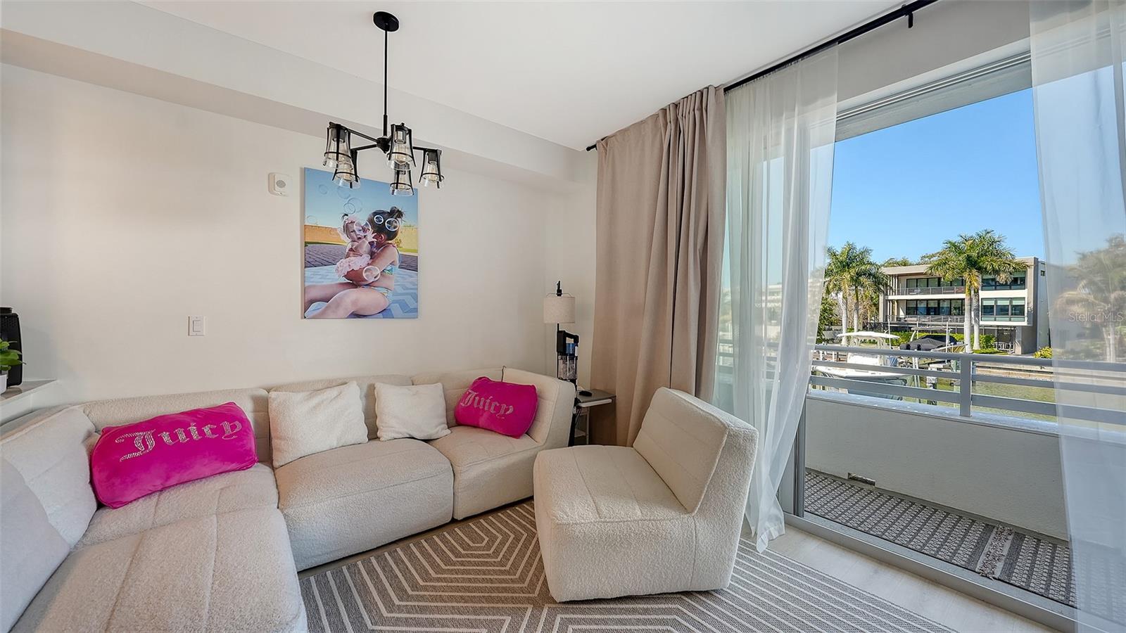 THE STRAND OF SARASOTA - Residential