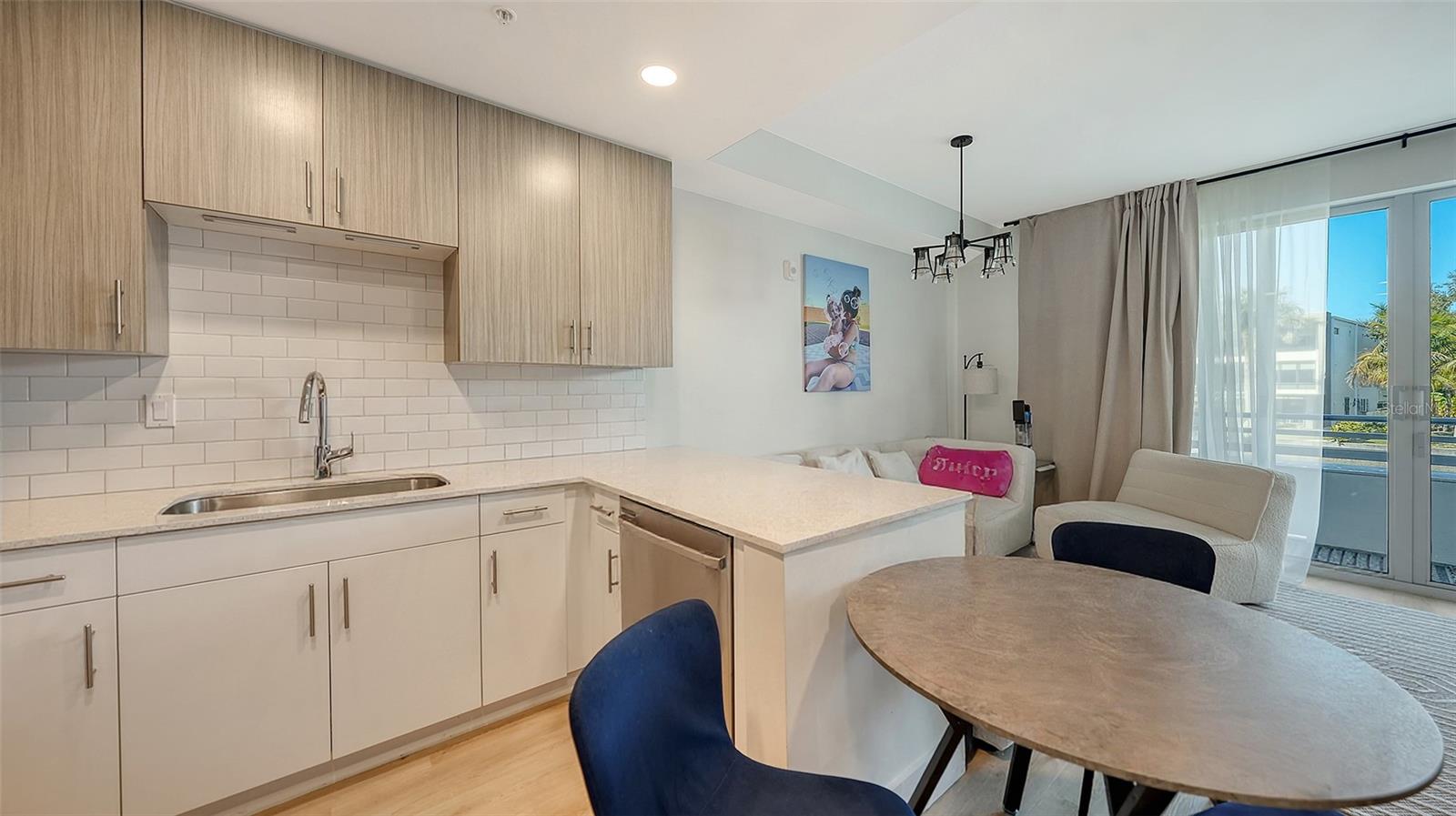 THE STRAND OF SARASOTA - Residential