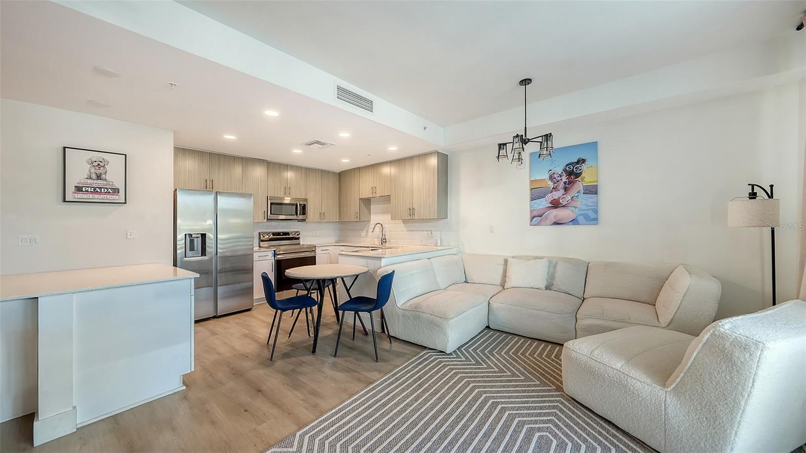 THE STRAND OF SARASOTA - Residential