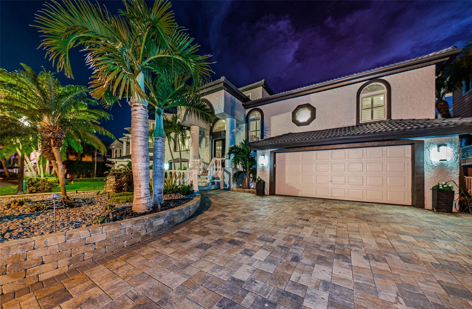 MANGROVE POINTE SUB - Residential