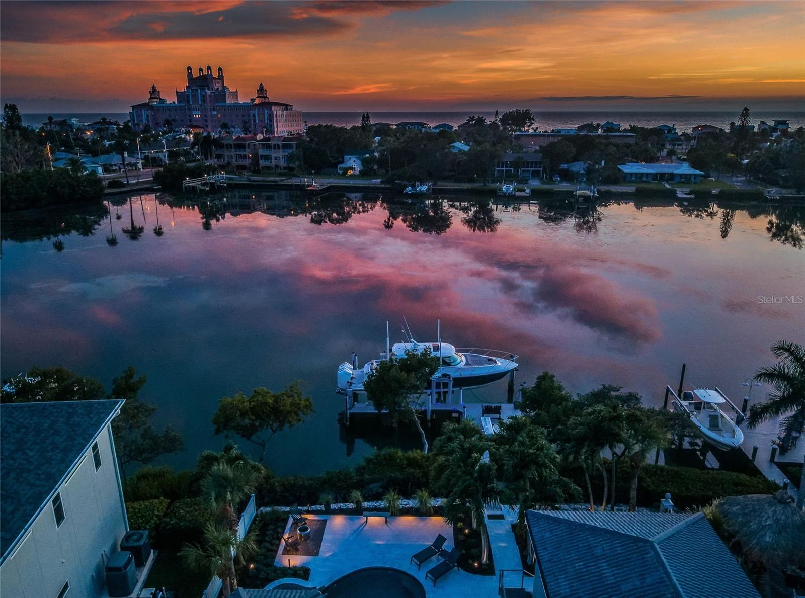 MANGROVE POINTE SUB - Residential