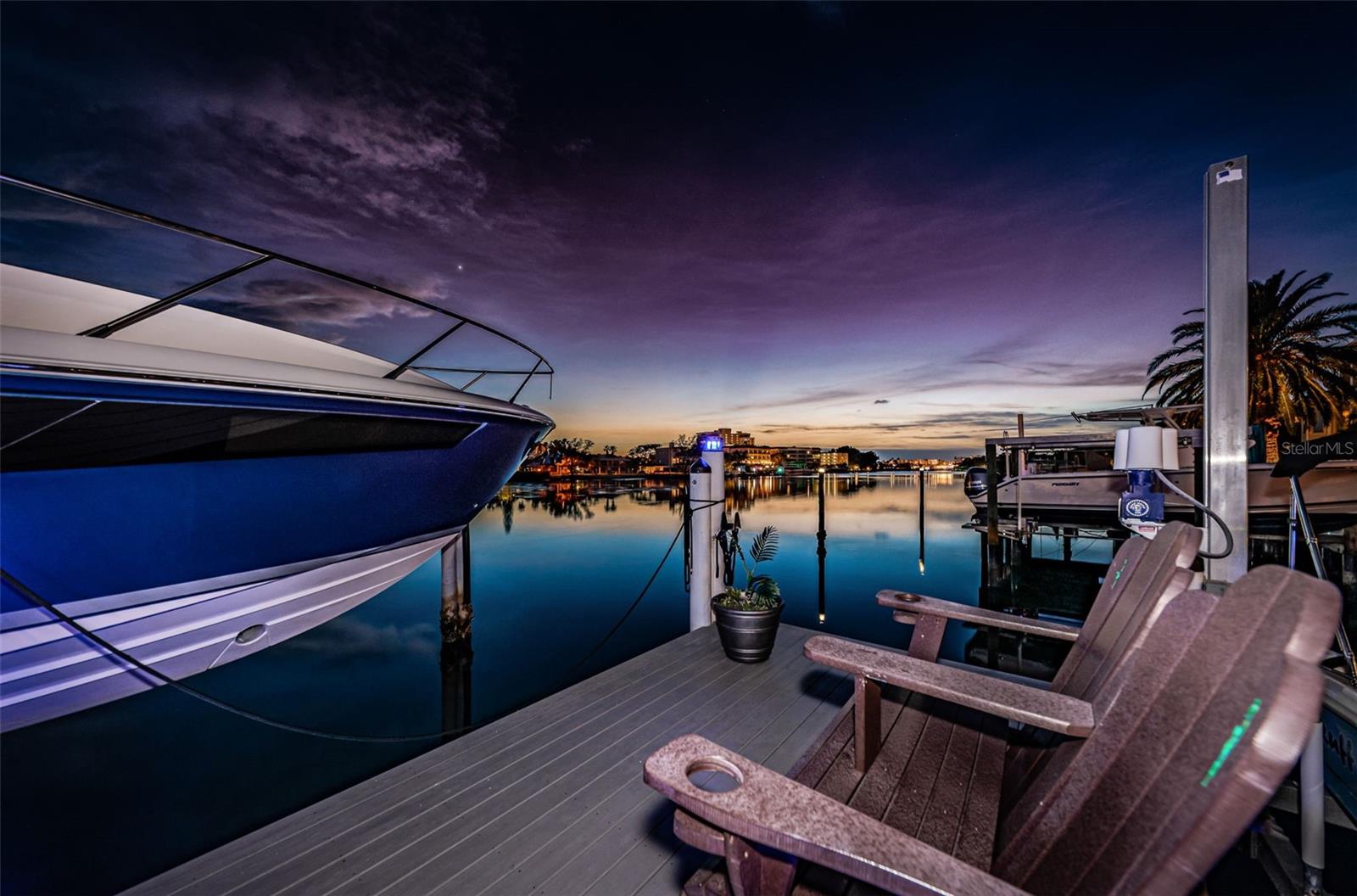 MANGROVE POINTE SUB - Residential