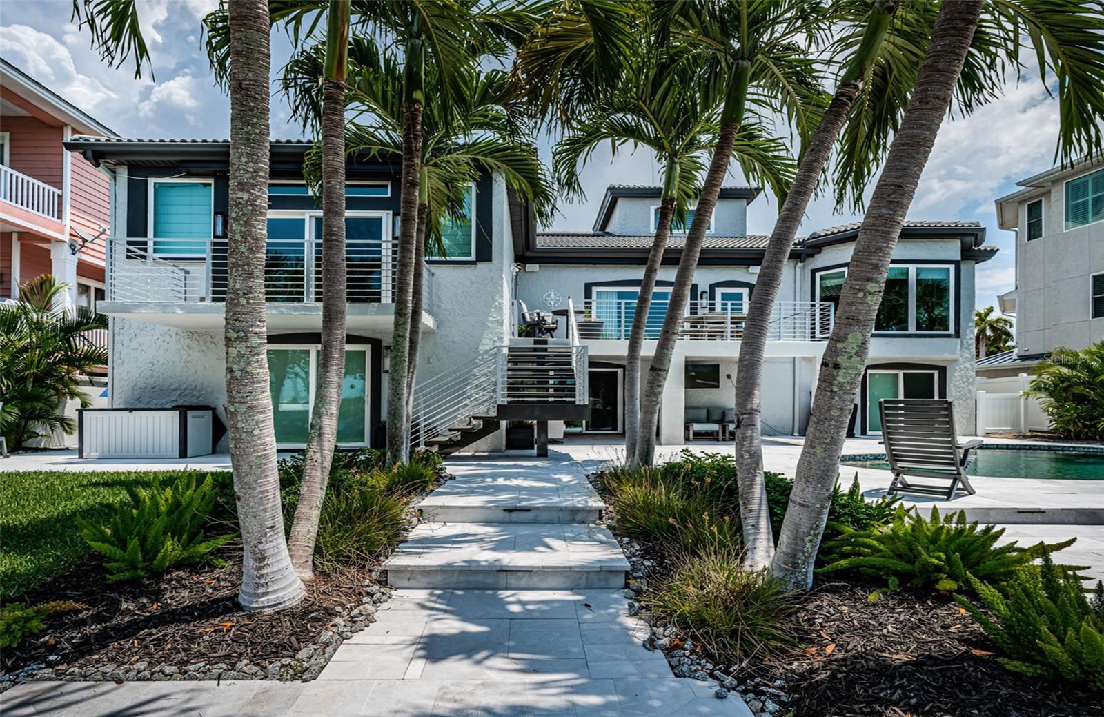 MANGROVE POINTE SUB - Residential