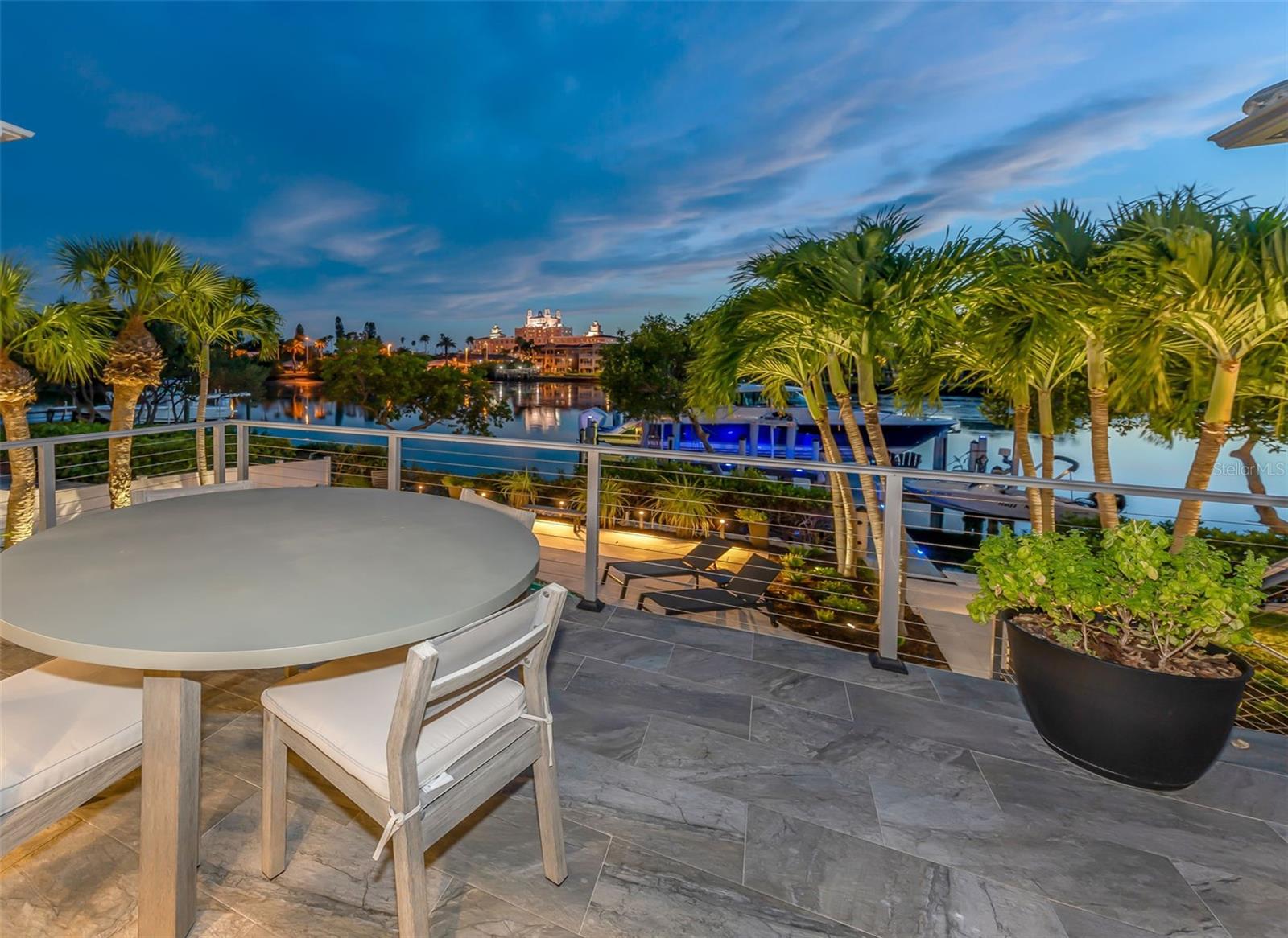 MANGROVE POINTE SUB - Residential