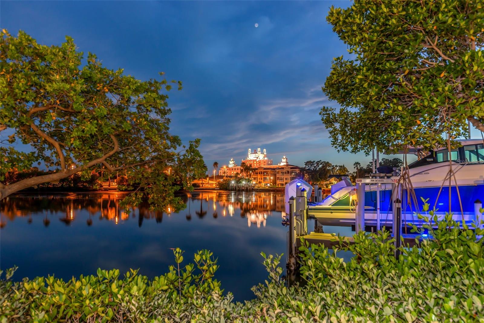 MANGROVE POINTE SUB - Residential