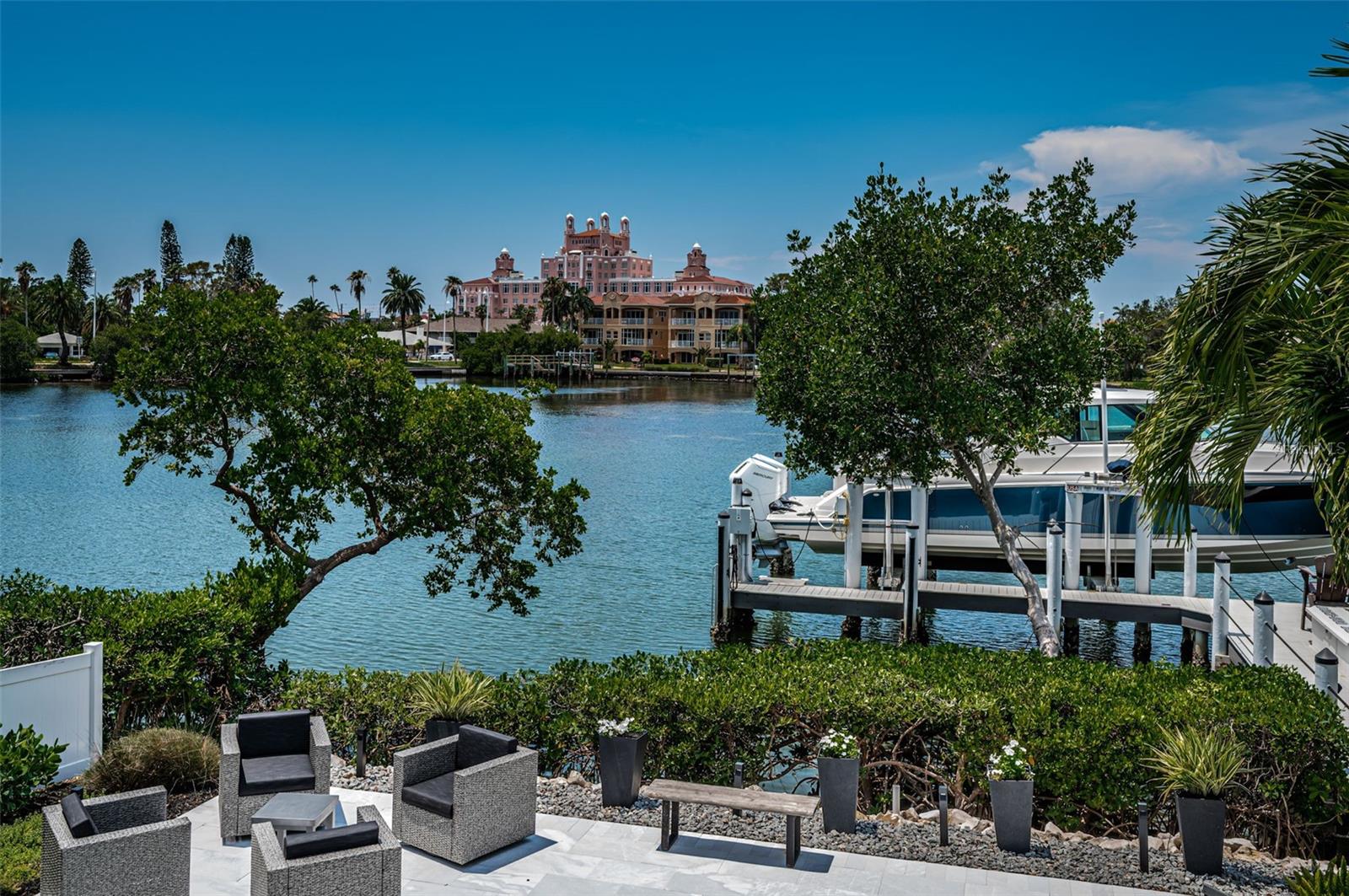 MANGROVE POINTE SUB - Residential