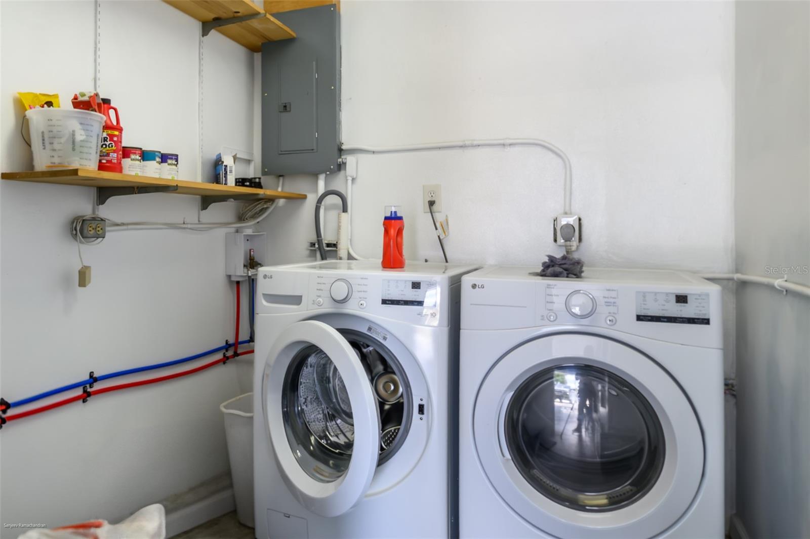 CORAL RIDGE - Residential Lease