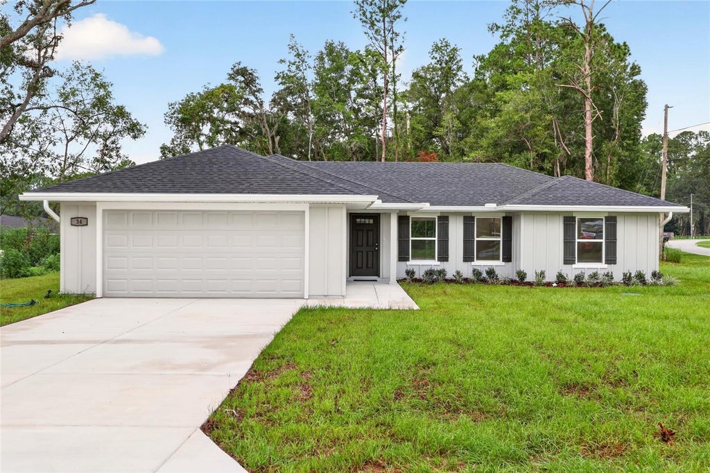 Photo of 34 Hemlock Circle Way, Ocala, FL 34472 (MLS # OM731467)