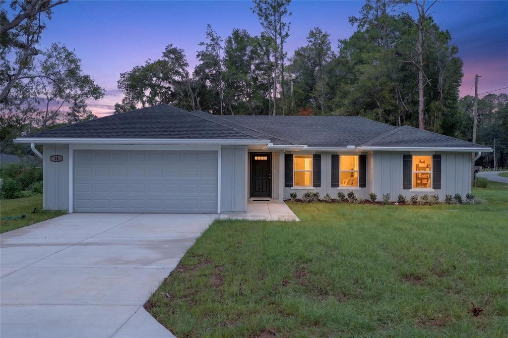Photo of 34 Hemlock Circle Way, Ocala, FL 34472 (MLS # OM731467)