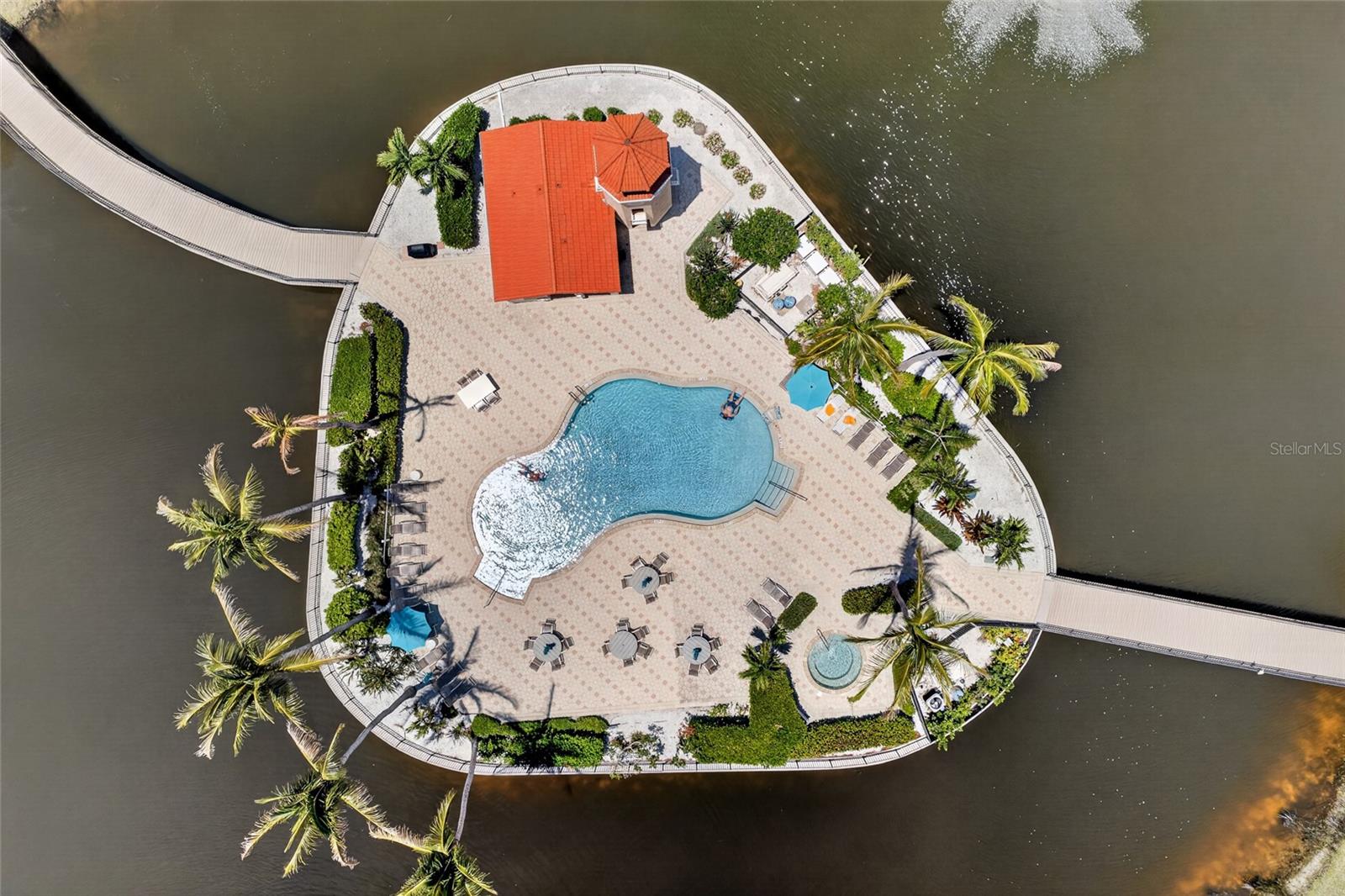 TOPAZ COVE CONDO - Residential