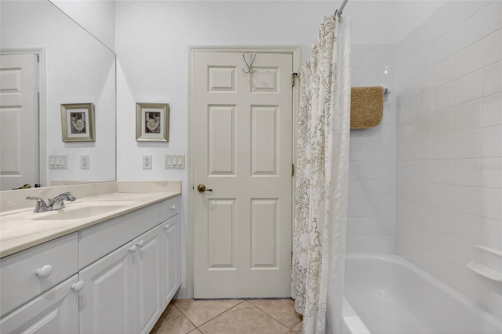 TOPAZ COVE CONDO - Residential