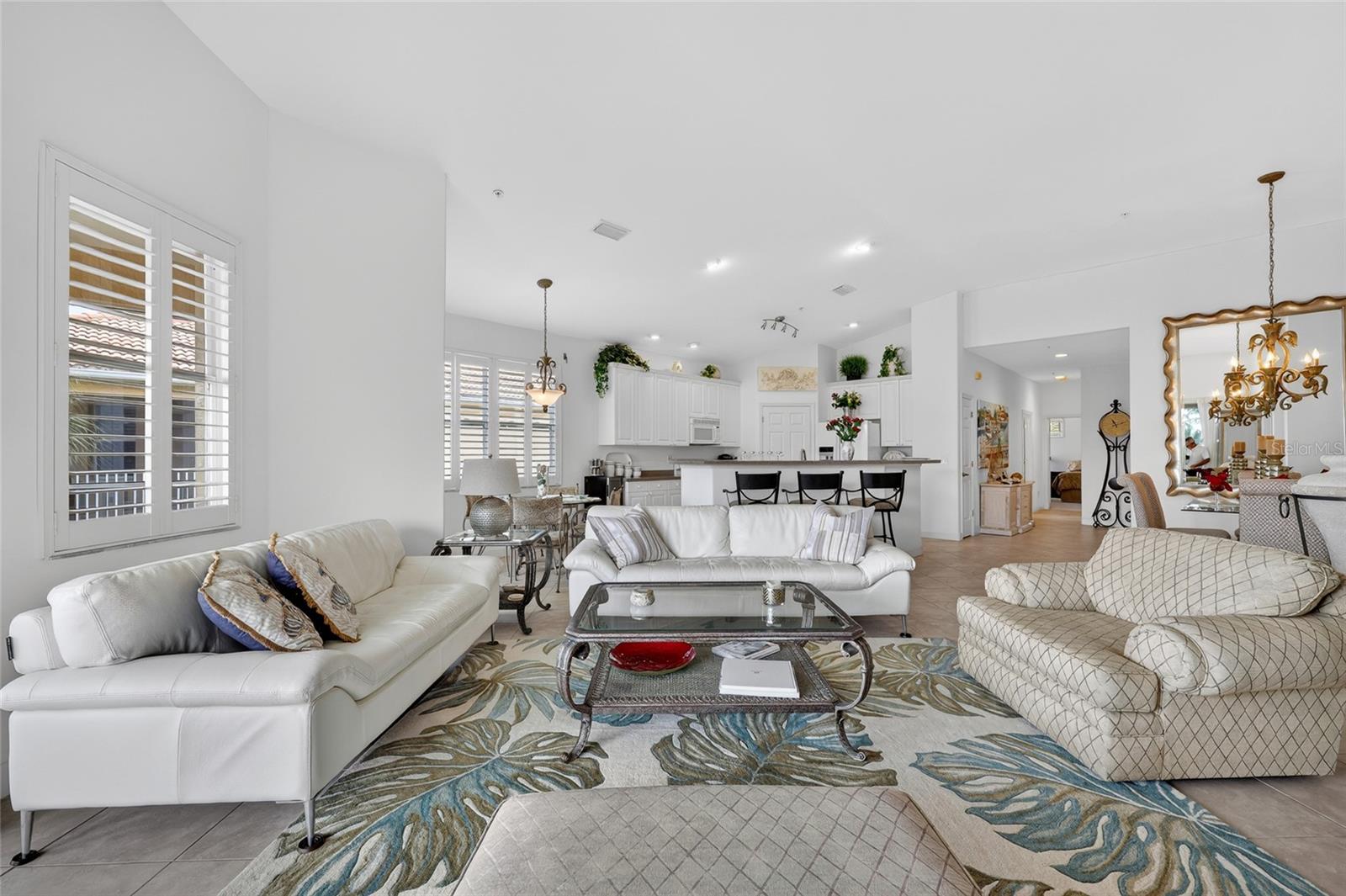 TOPAZ COVE CONDO - Residential