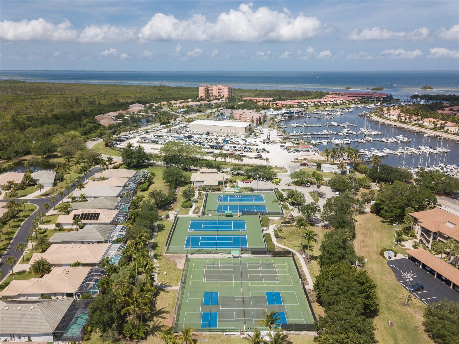 TOPAZ COVE CONDO - Residential