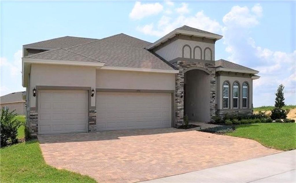 Photo of 1694 Cadence Street, Minneola, FL 34715 (MLS # G5102908)