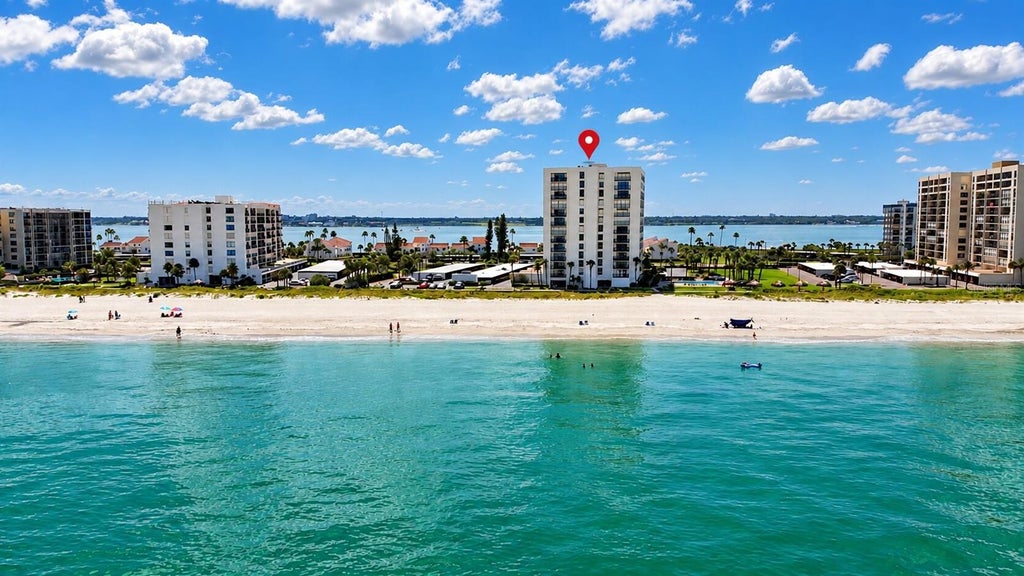 Photo of 1460 Gulf Boulevard #1106, Clearwater, FL 33767 (MLS # TB8549054)