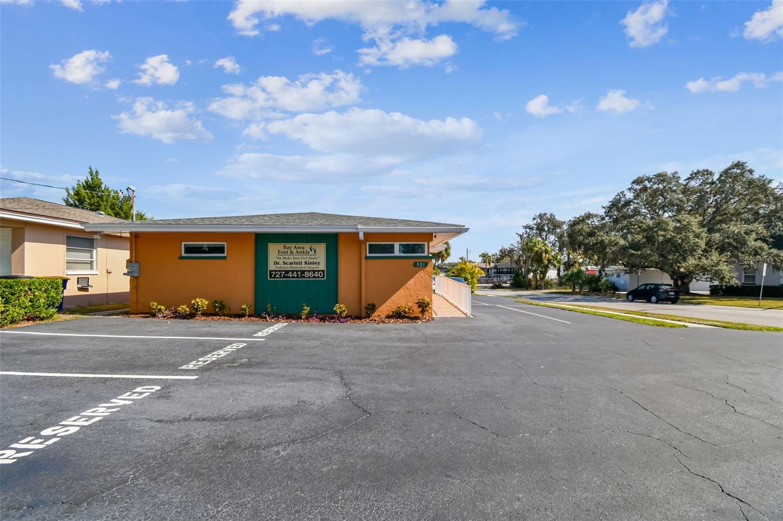 321 S LINCOLN AVENUE