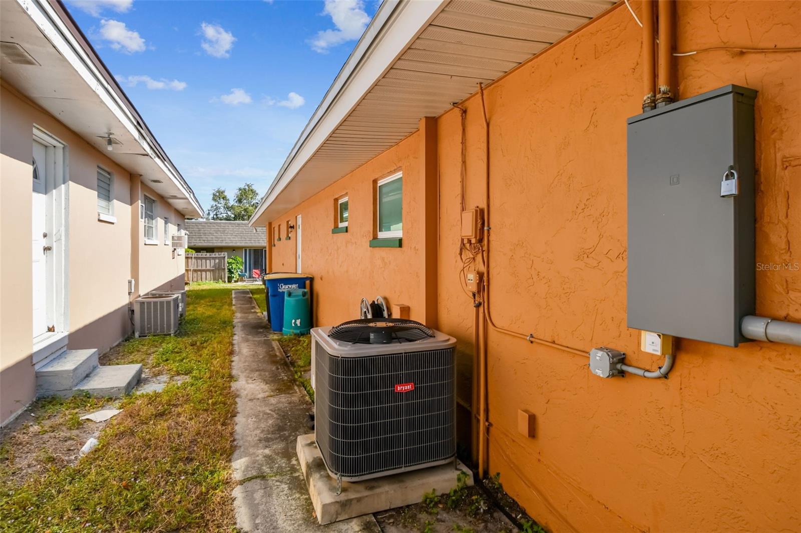 HIBISCUS GARDENS - Commercial Sale