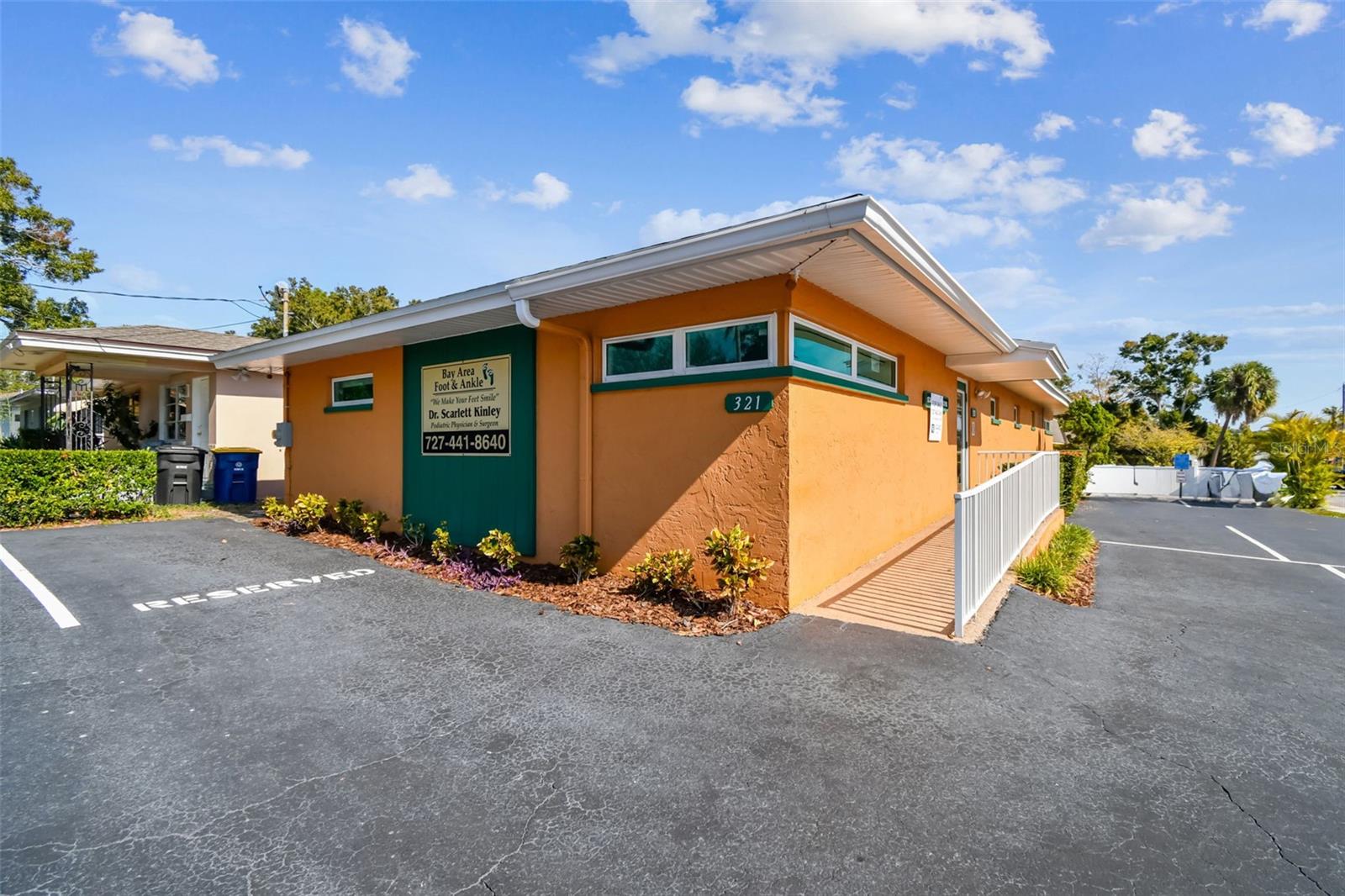 321 S LINCOLN AVENUE