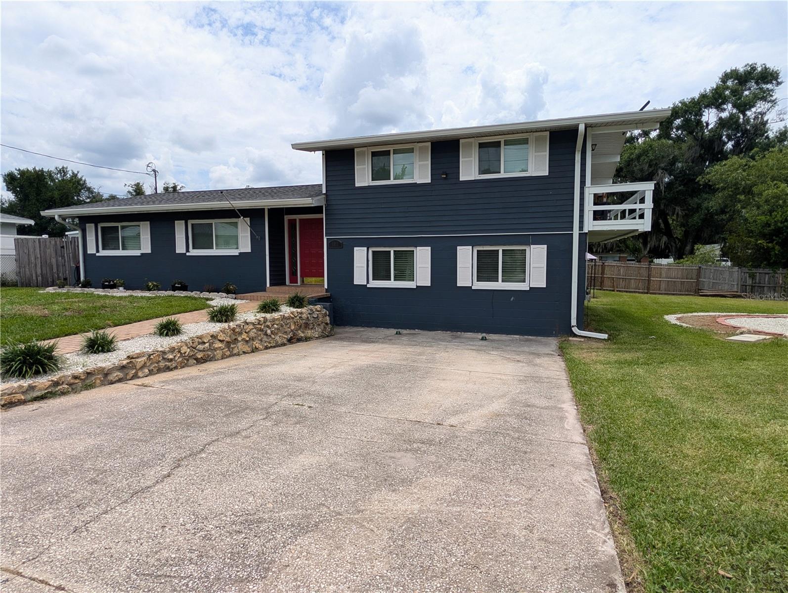 1011 N PALM DRIVE