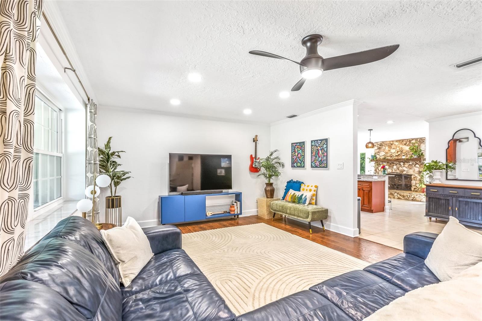 887 SUGAR HOUSE COURT