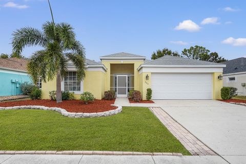 295 FAREHAM DRIVE VENICE FL 34293