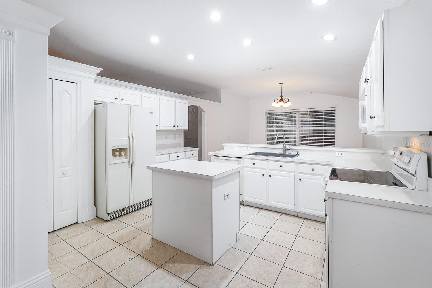 FAIRWAY VILLAGE PH 3 - Residential