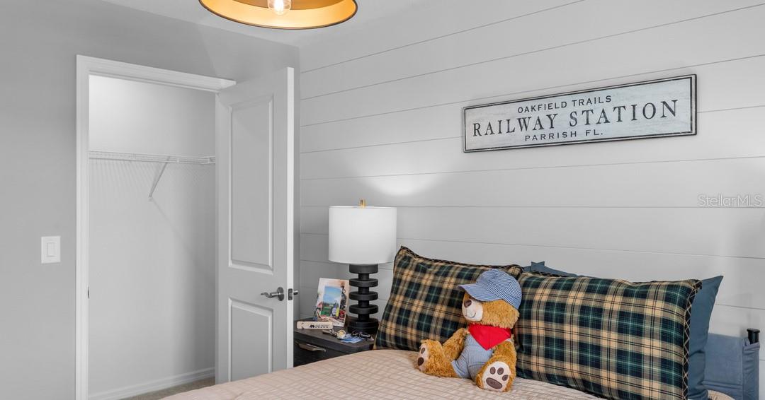 OAKFIELD TRAILS - Residential