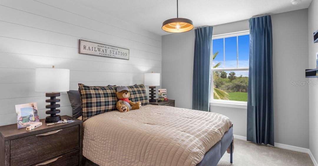 OAKFIELD TRAILS - Residential