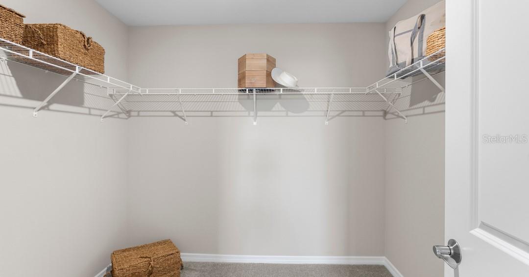 OAKFIELD TRAILS - Residential