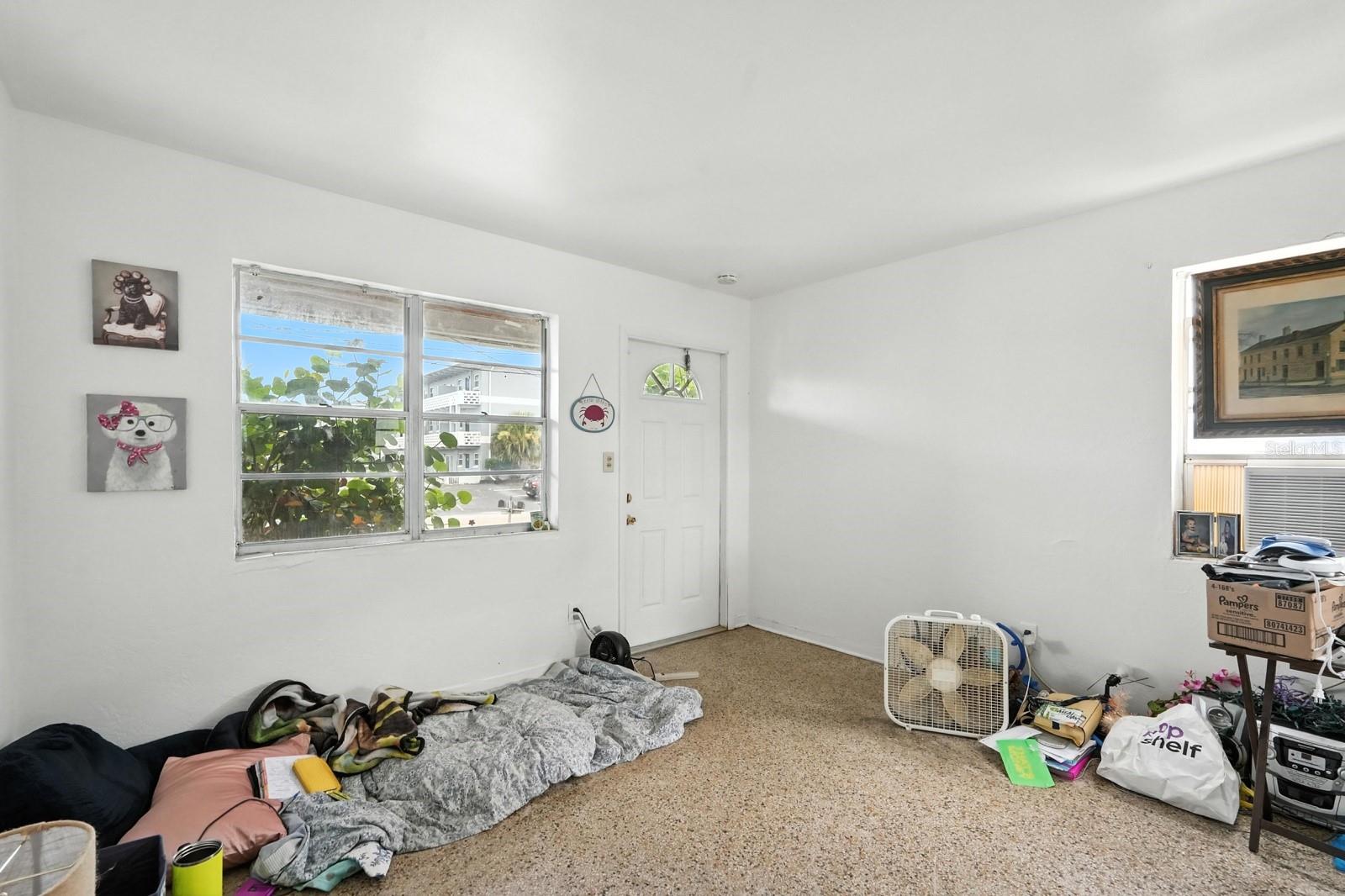 LOUDEL - Residential Income