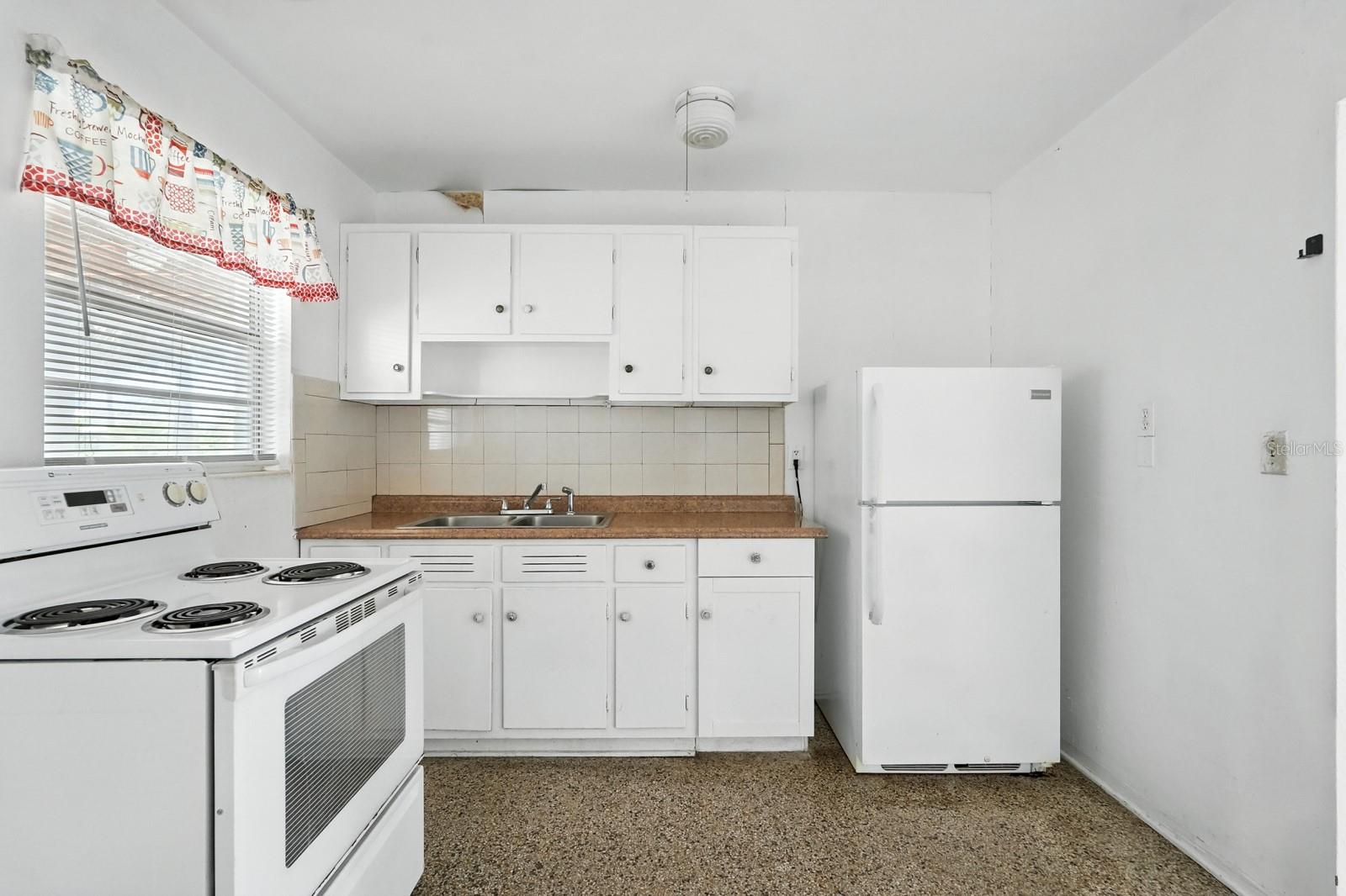 LOUDEL - Residential Income