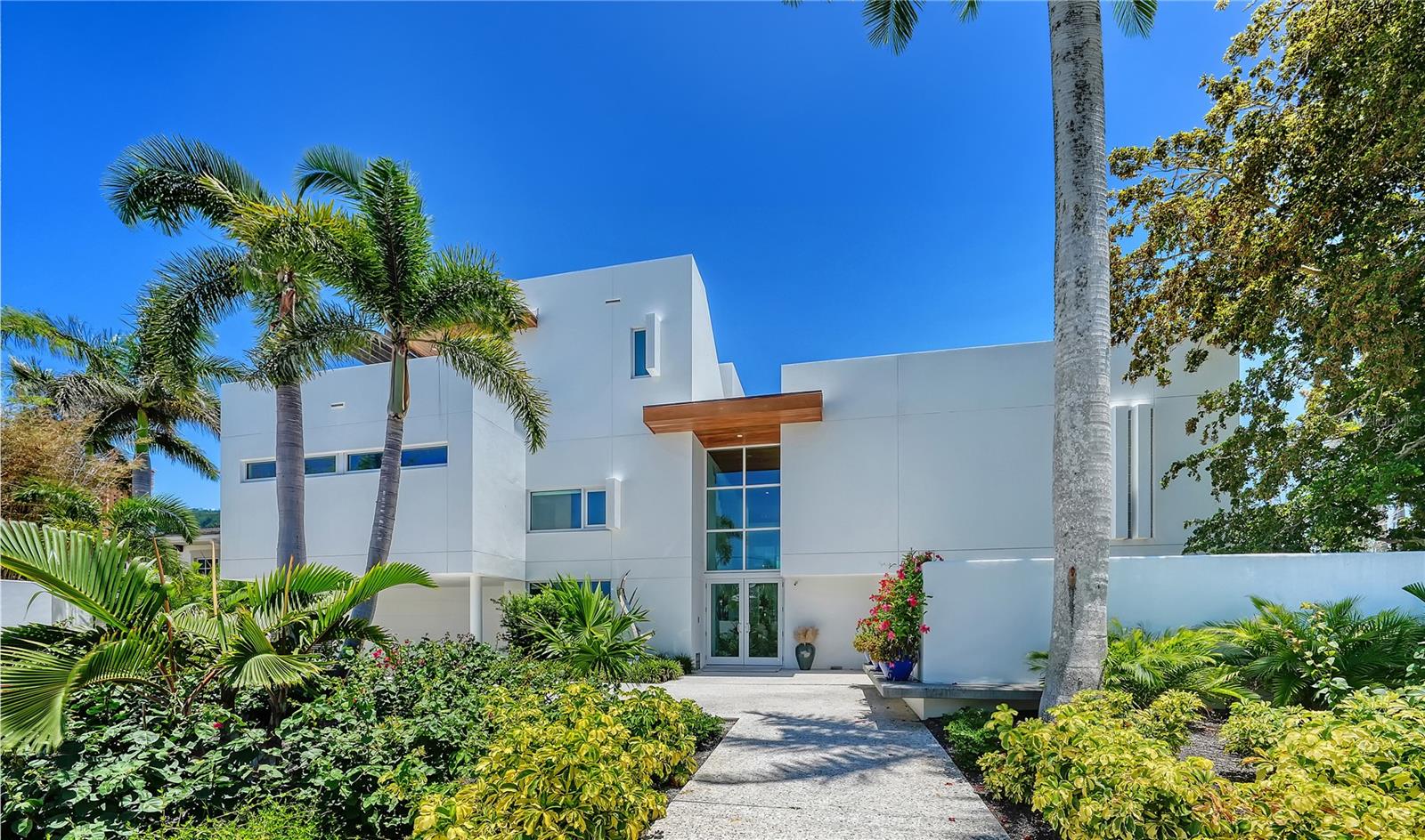 246 MORNINGSIDE DRIVE