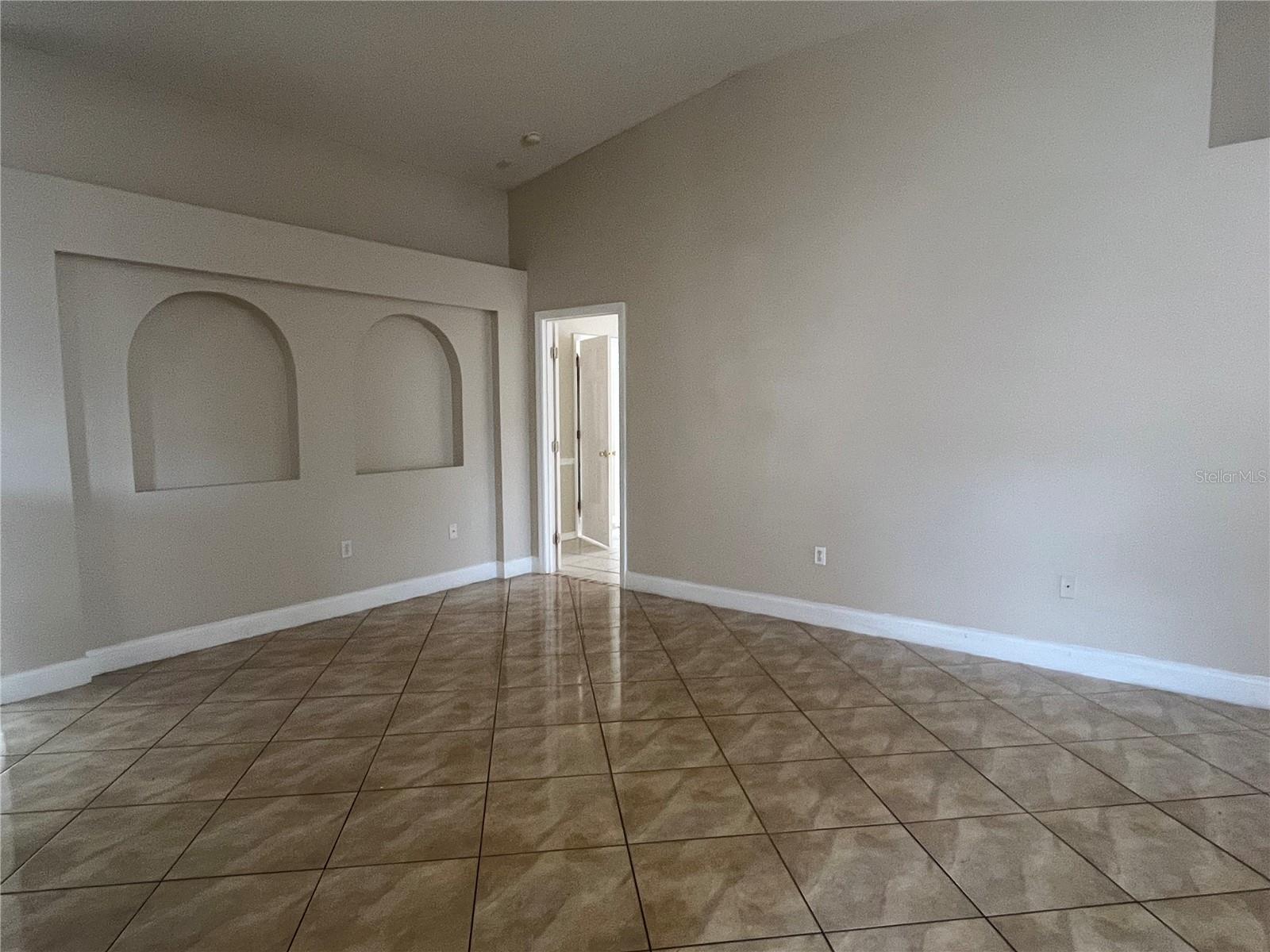 MARISOL PH 5 - Residential Lease