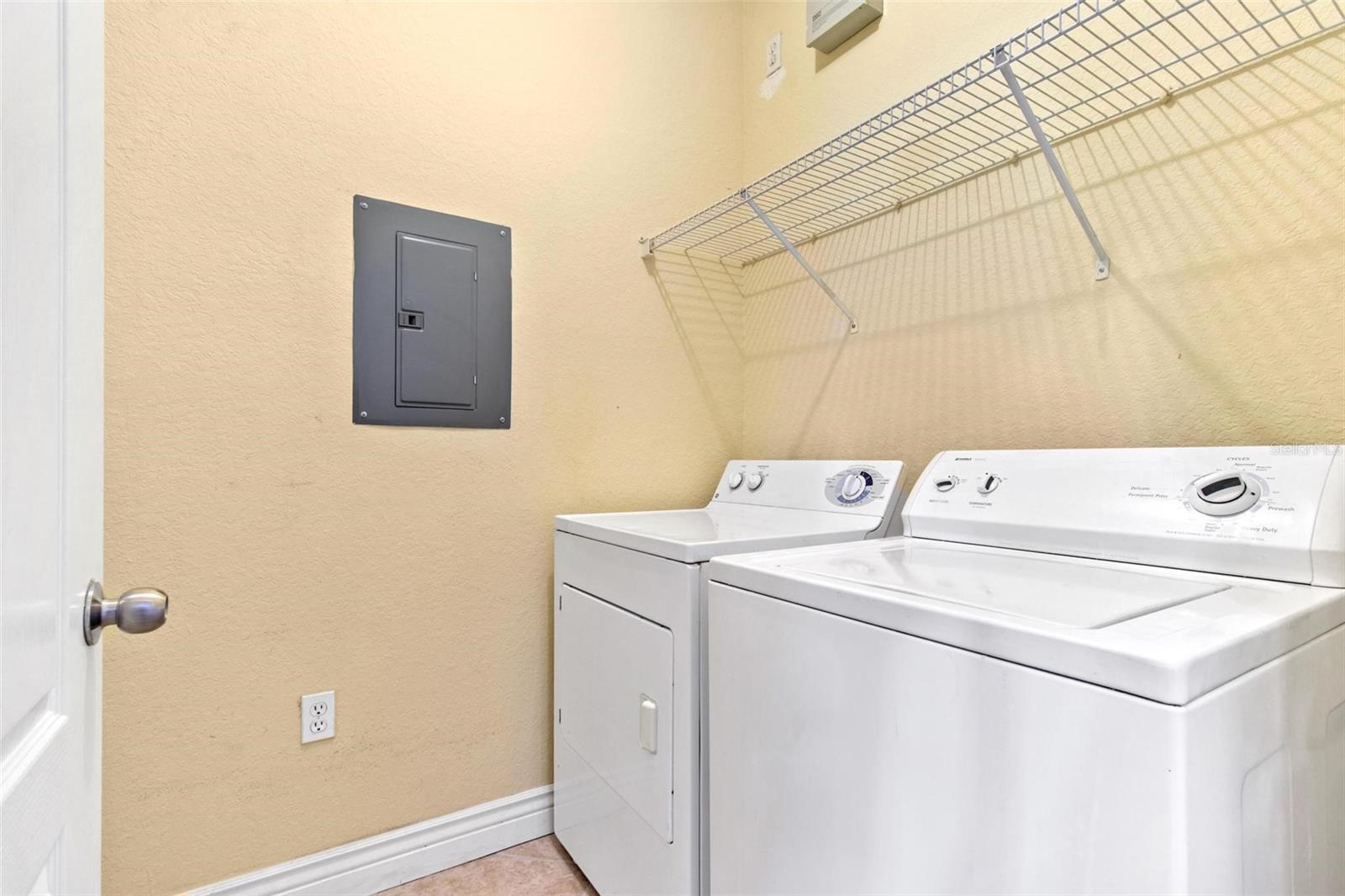 GRAND VENEZIA AT BAYWATCH CONDO - Residential Lease