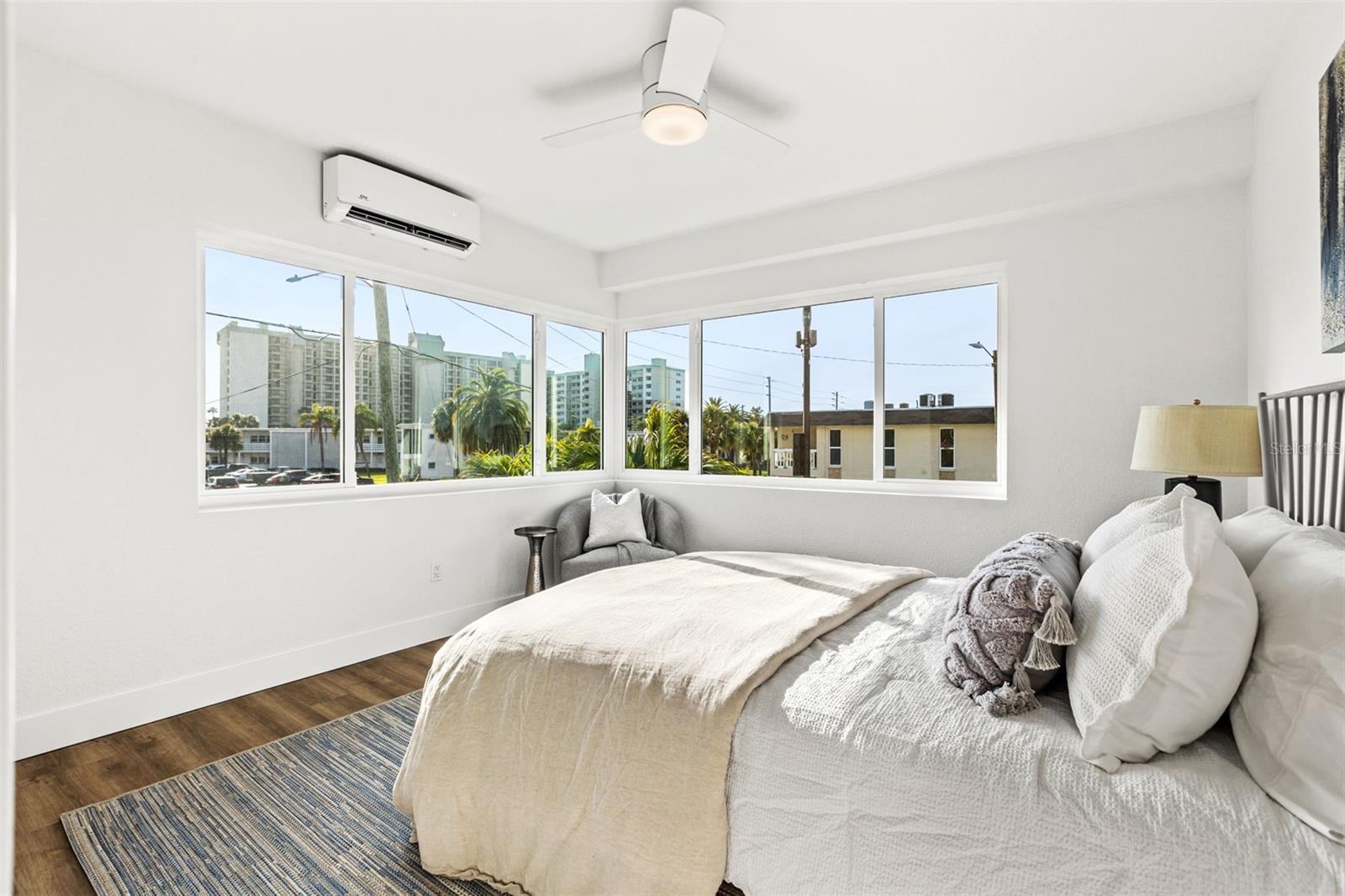 BEACH PLAZA SEC OF ST PETE BEACH - Residential Income