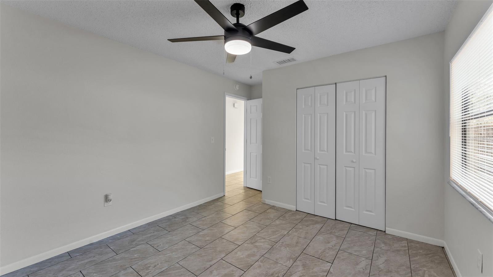 SHORE ACRES - Residential Income