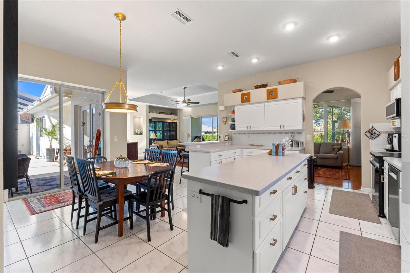 PRISTINE PLACE PH 1 - Residential