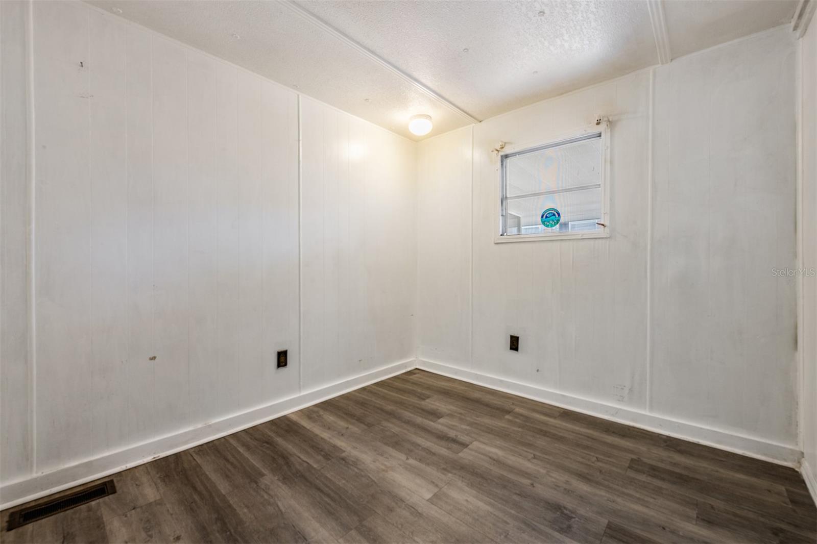 BUENA VISTA MANOR - Residential