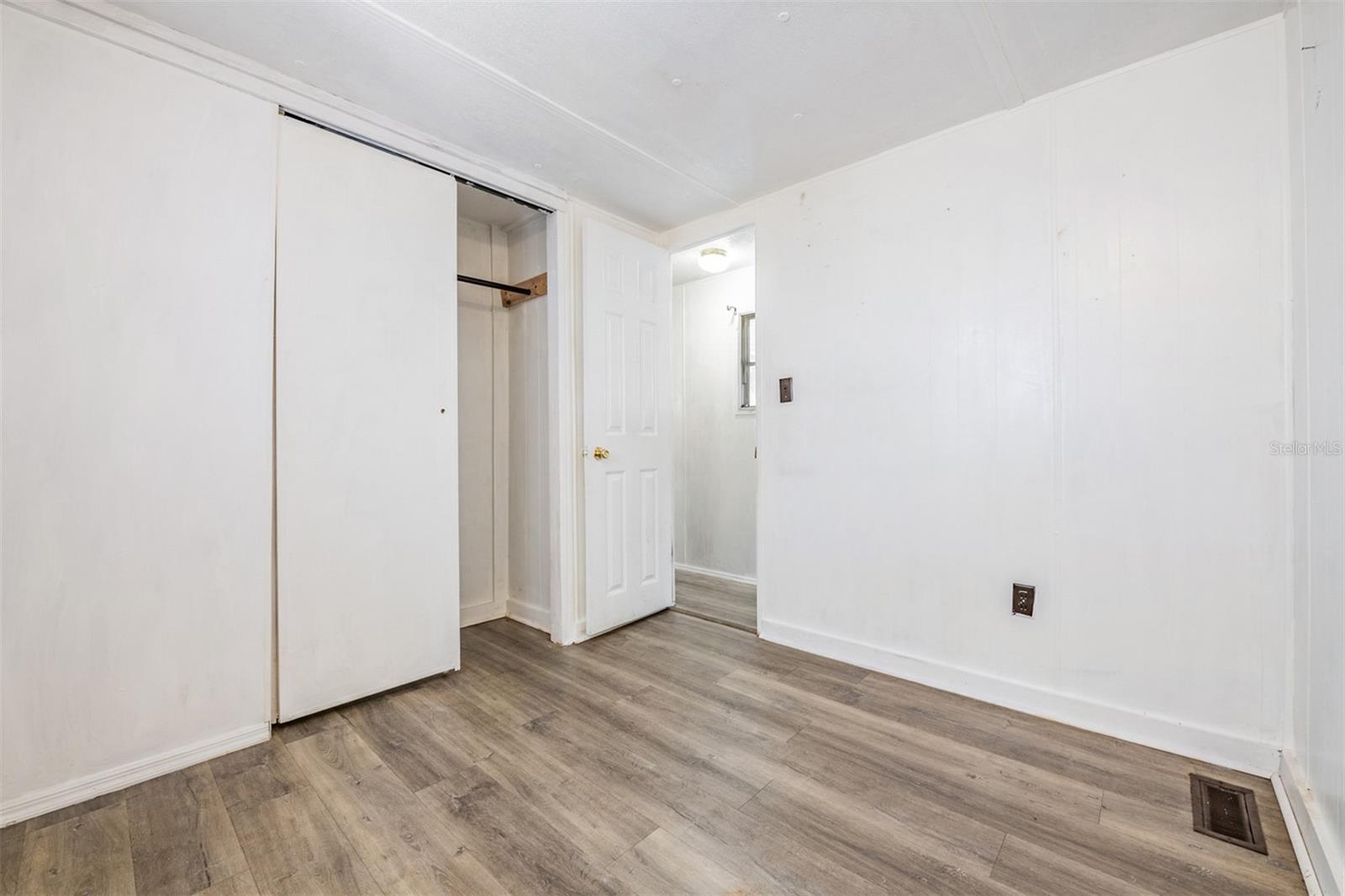 BUENA VISTA MANOR - Residential