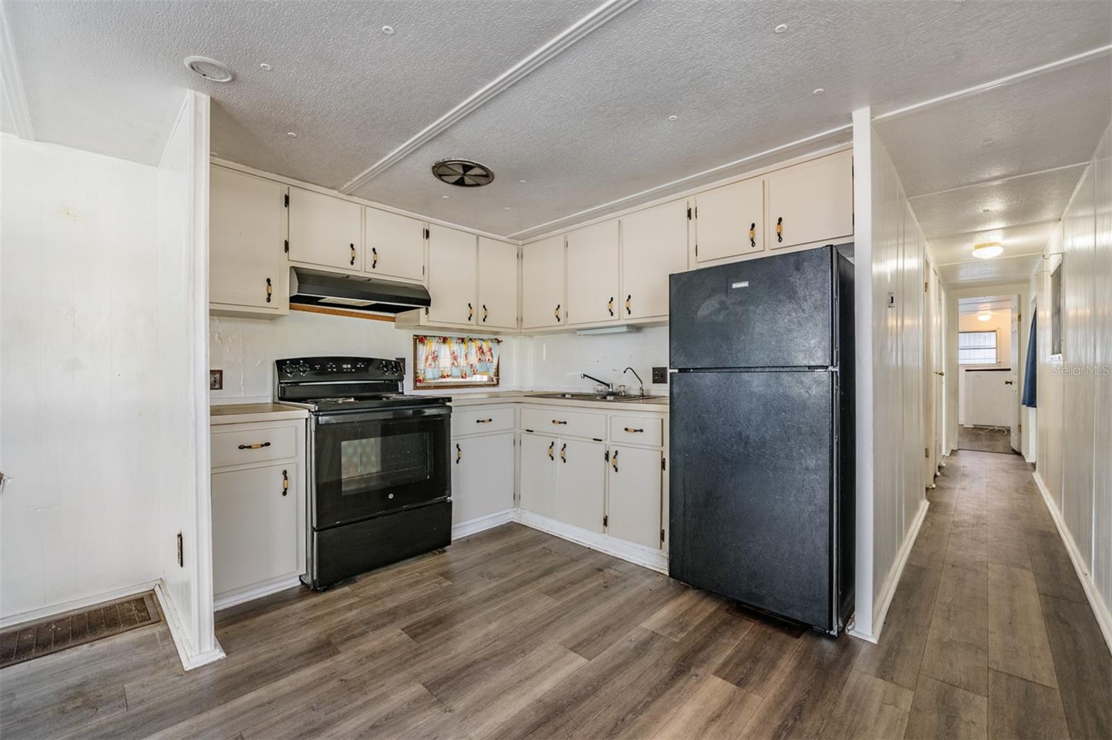 BUENA VISTA MANOR - Residential