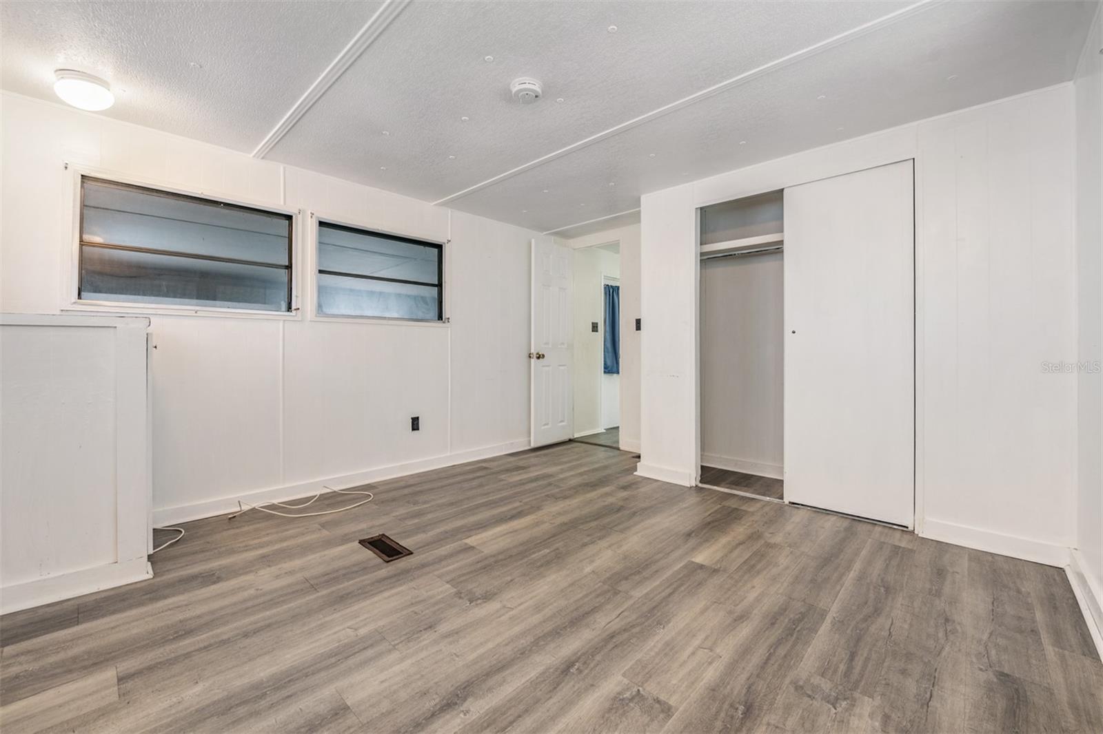 BUENA VISTA MANOR - Residential