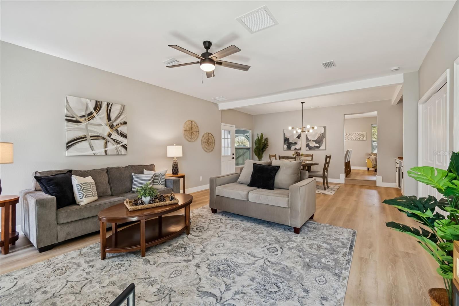 EAGLE CREST - Residential