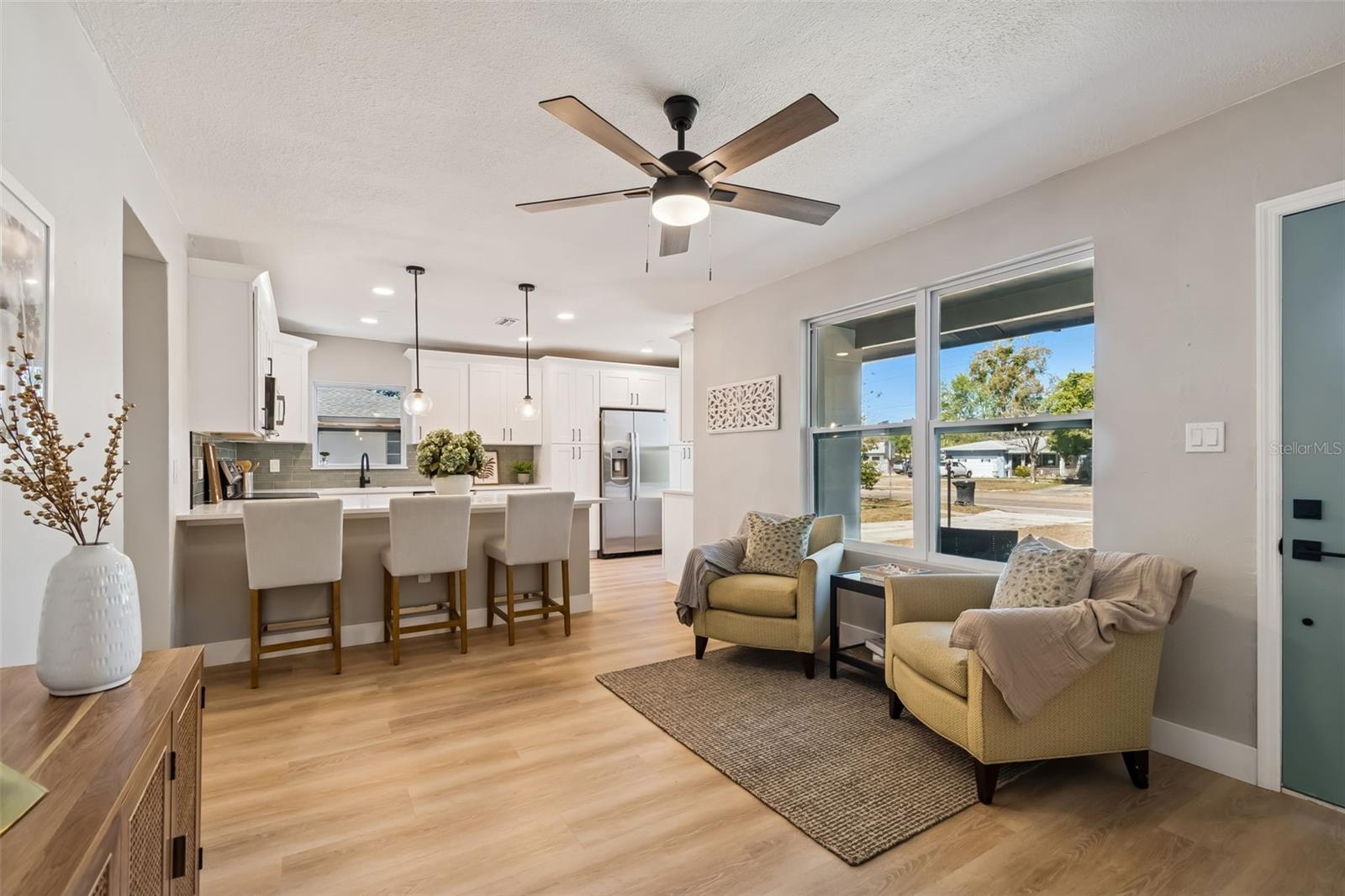 EAGLE CREST - Residential