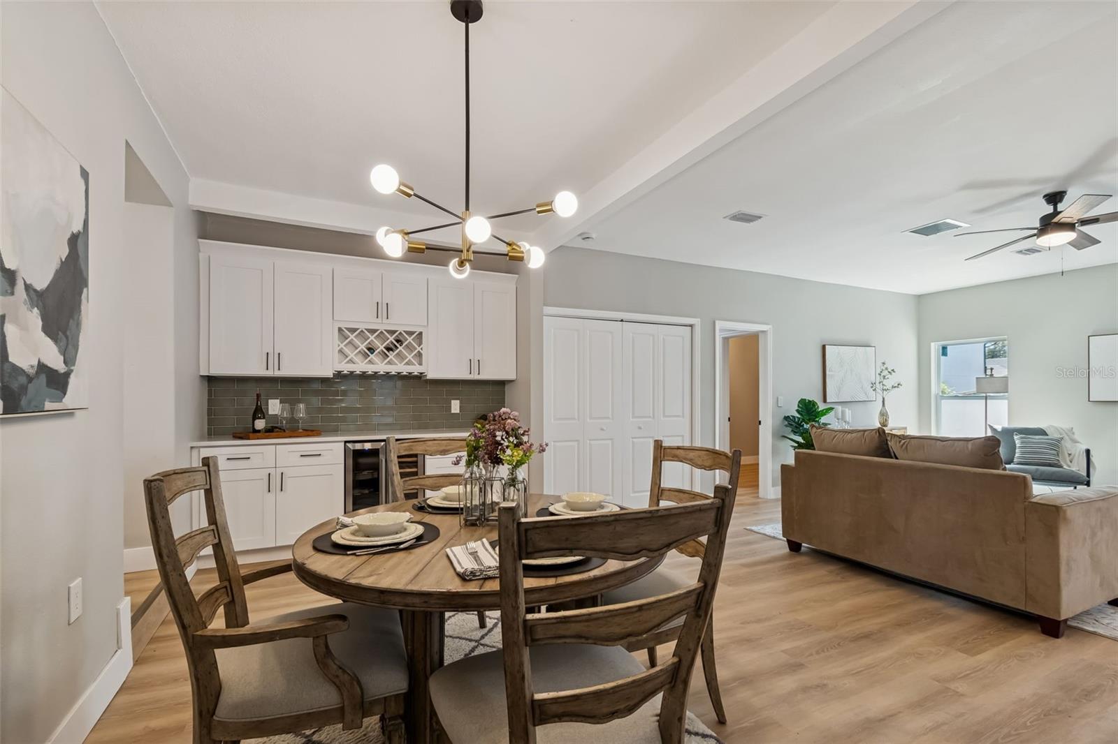 EAGLE CREST - Residential