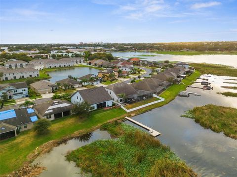 A home in LAKELAND