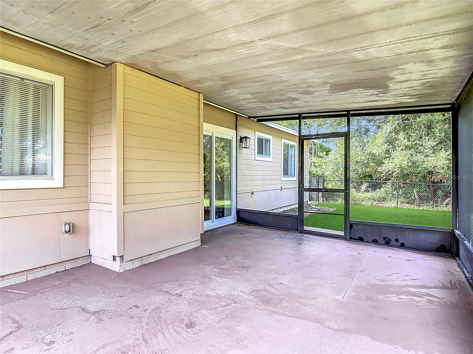 DELTONA LAKES UNIT 41 - Residential