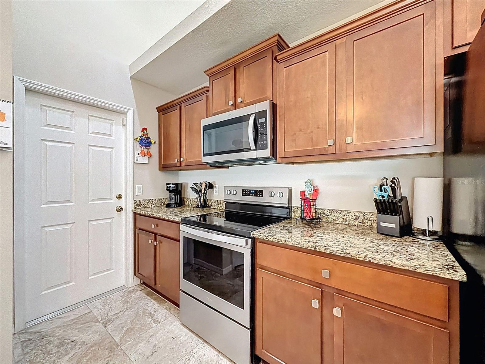 ROYAL HIGHLANDS - Residential